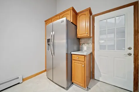 7 Dexter Street Derry NH 03038