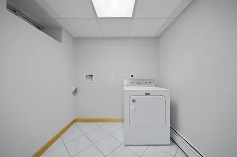 7 Dexter Street Derry NH 03038