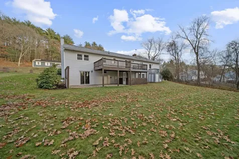 7 Dexter Street Derry NH 03038