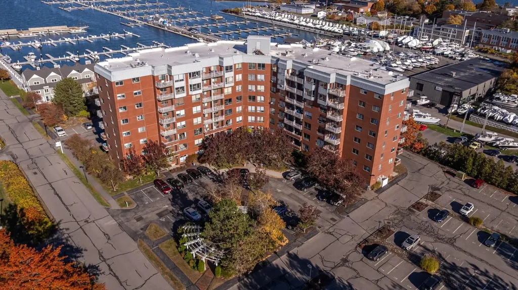 148 Breakwater Drive South Portland ME 04106