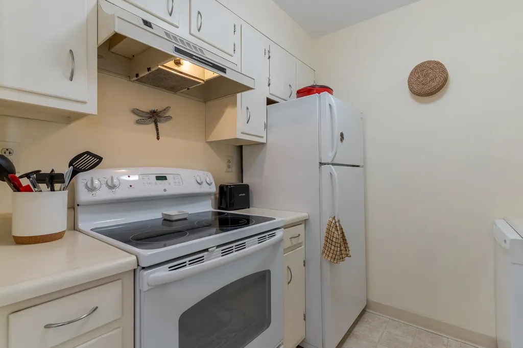 148 Breakwater Drive South Portland ME 04106