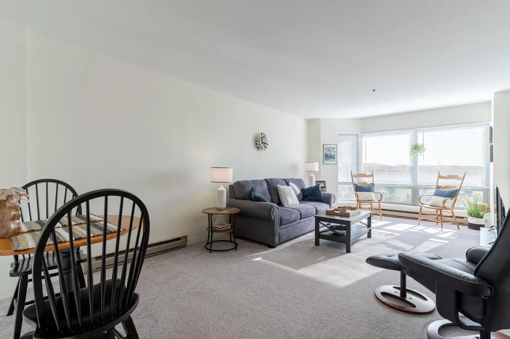 148 Breakwater Drive South Portland ME 04106