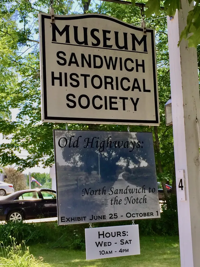 00 Middle Road Sandwich NH 03227