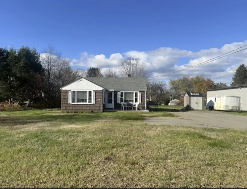 143 State Road Kittery ME 03904