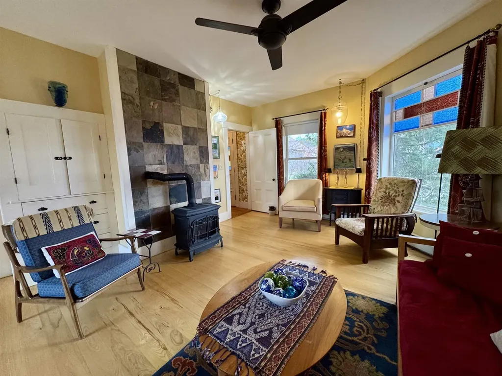 191 River Road Piermont NH 03779