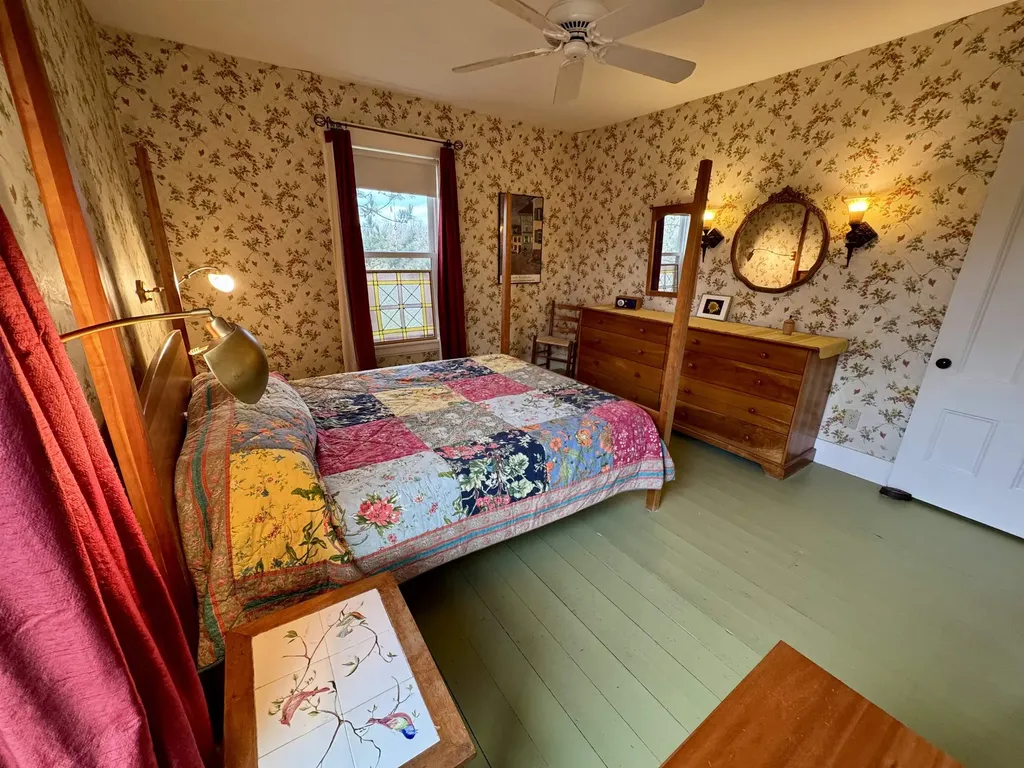 191 River Road Piermont NH 03779