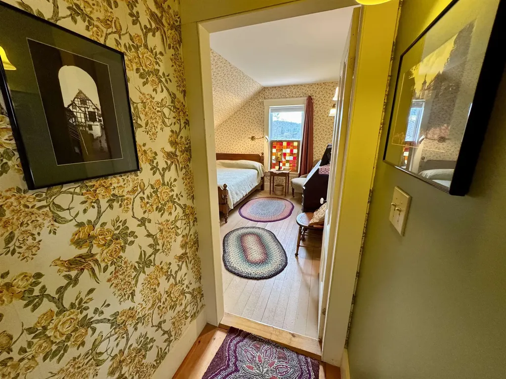 191 River Road Piermont NH 03779