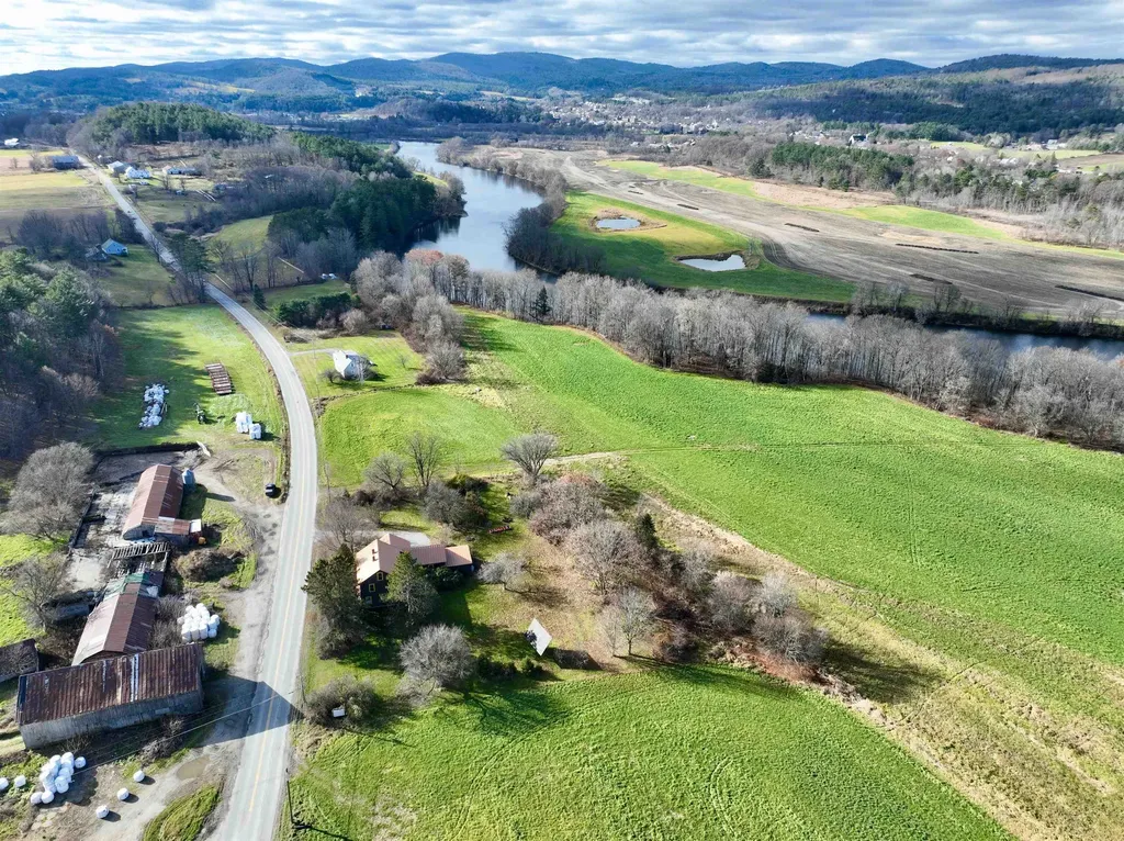 191 River Road Piermont NH 03779