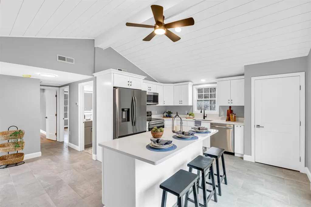 7 Trues Parkway Sandown NH 03873