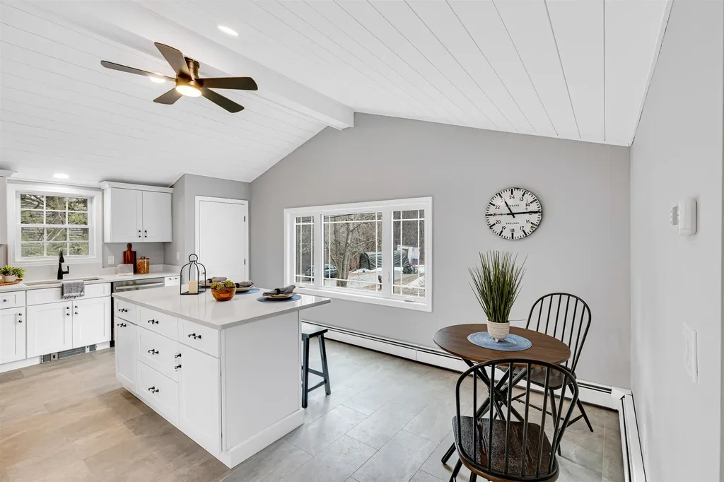 7 Trues Parkway Sandown NH 03873