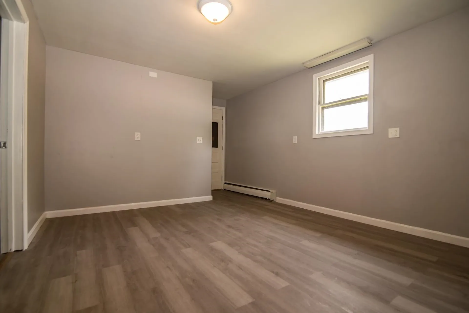 82 S Jewett Street Manchester NH 03103