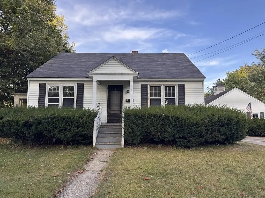 16 Belmont Avenue Keene NH 03431