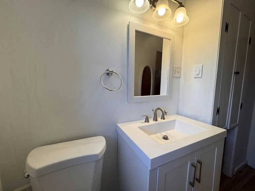 16 Belmont Avenue Keene NH 03431