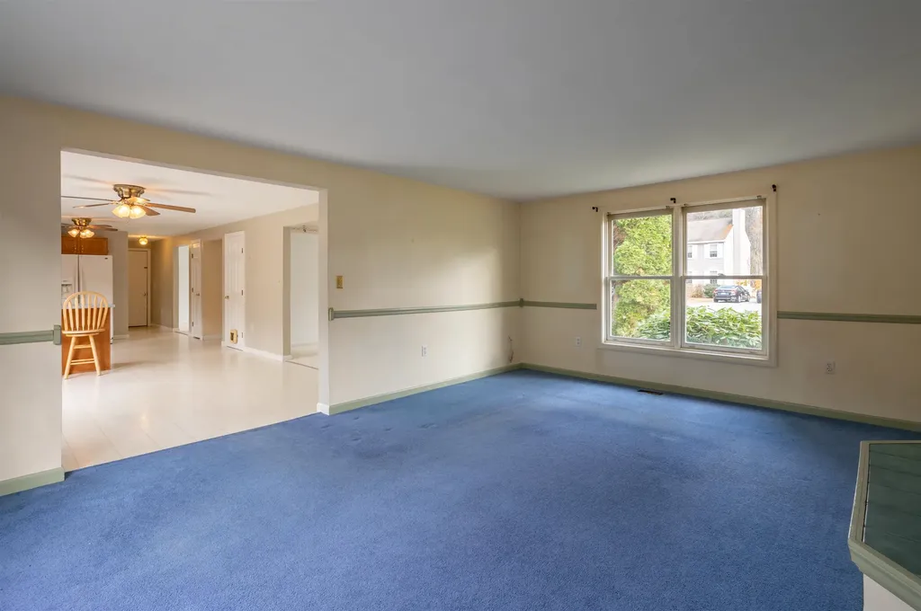 38 Mallard Point Merrimack NH 03054