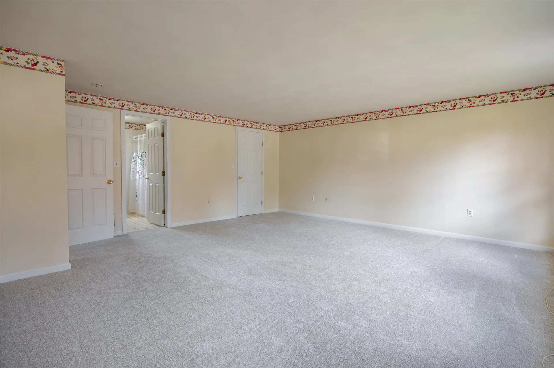 38 Mallard Point Merrimack NH 03054