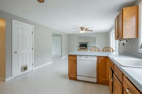 38 Mallard Point Merrimack NH 03054