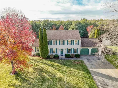 38 Mallard Point Merrimack NH 03054