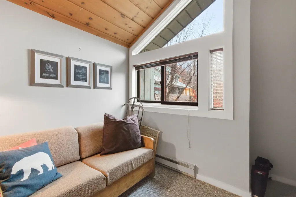 71 Easterly Road Lincoln NH 03251