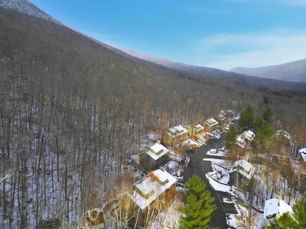 71 Easterly Road Lincoln NH 03251