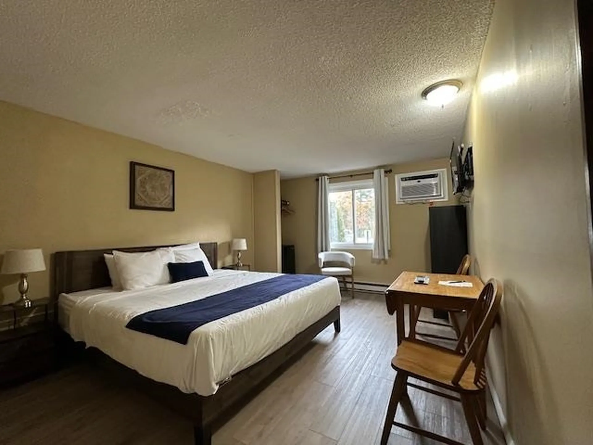 2955 White Mountain Highway Conway NH 03860