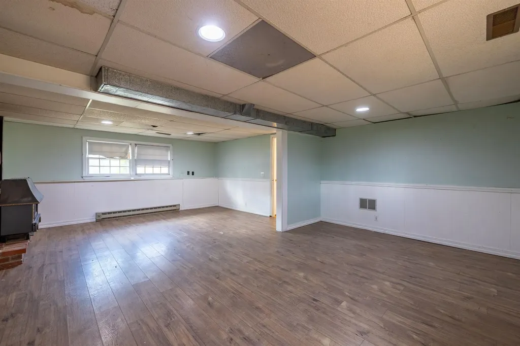 56 Bedard Avenue Derry NH 03038