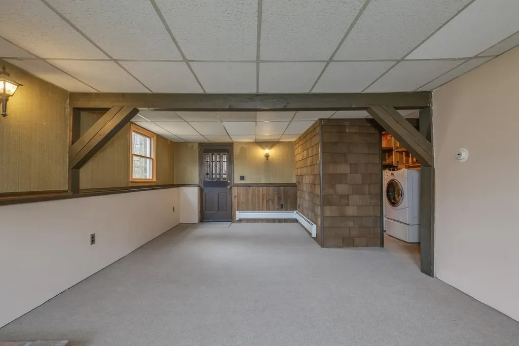 380 Woodcrest Court Manchester NH 03109