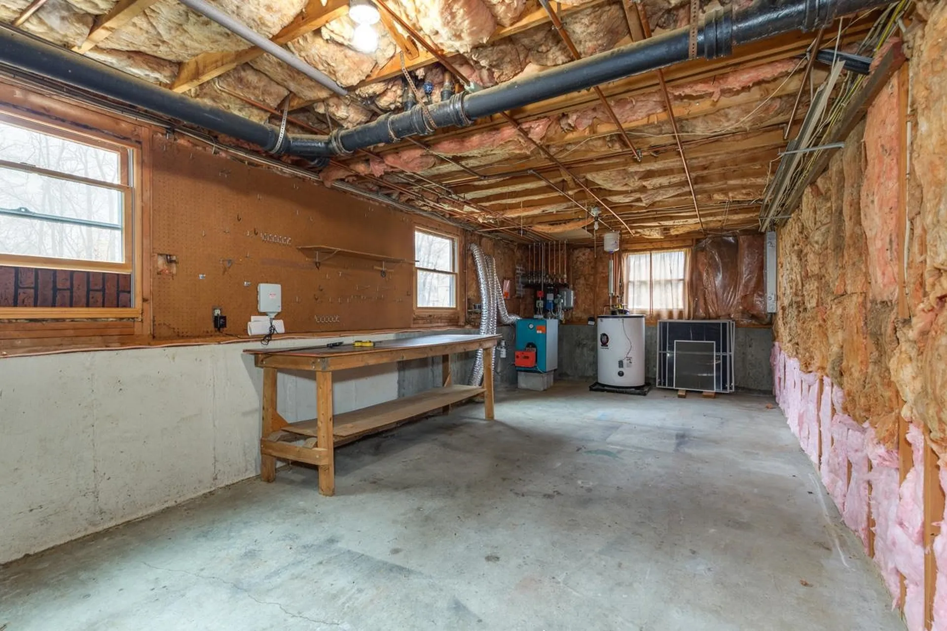 380 Woodcrest Court Manchester NH 03109