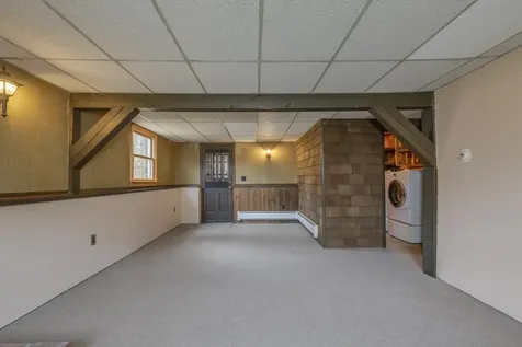 380 Woodcrest Court Manchester NH 03109