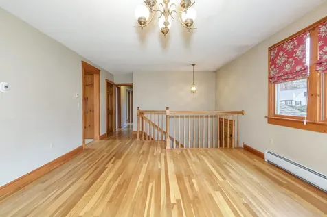 380 Woodcrest Court Manchester NH 03109