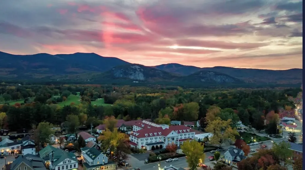 2760 New Hampshire Route 16 Conway NH 03818