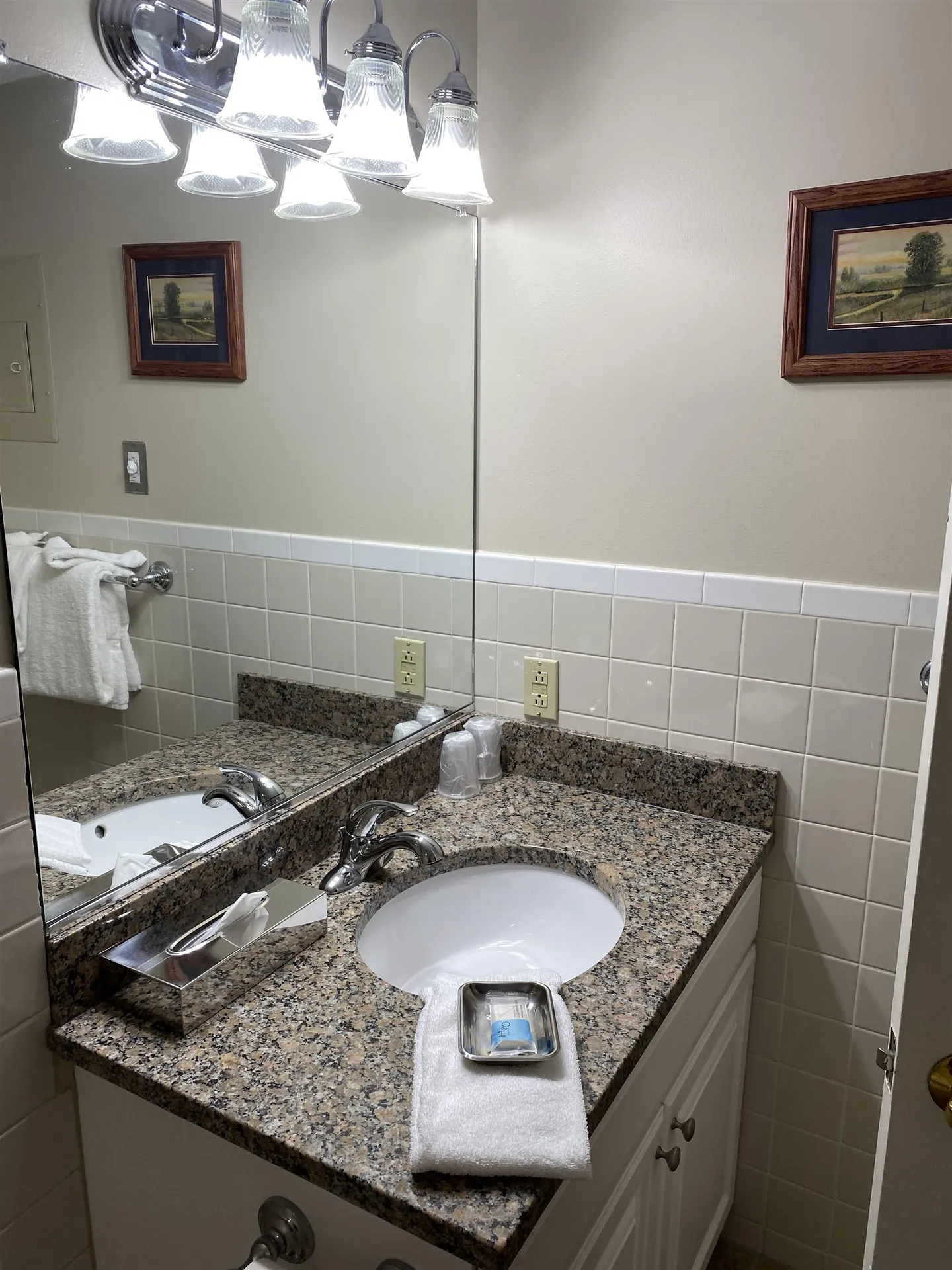 2760 New Hampshire Route 16 Conway NH 03818