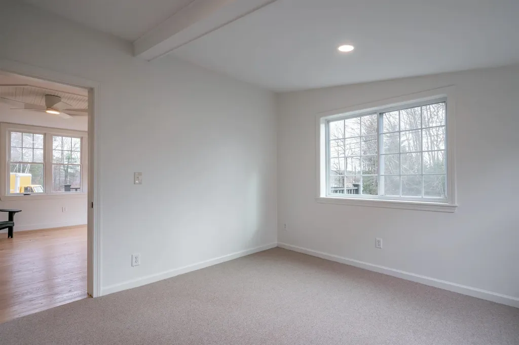 94 Lakeshore Drive Northwood NH 03261