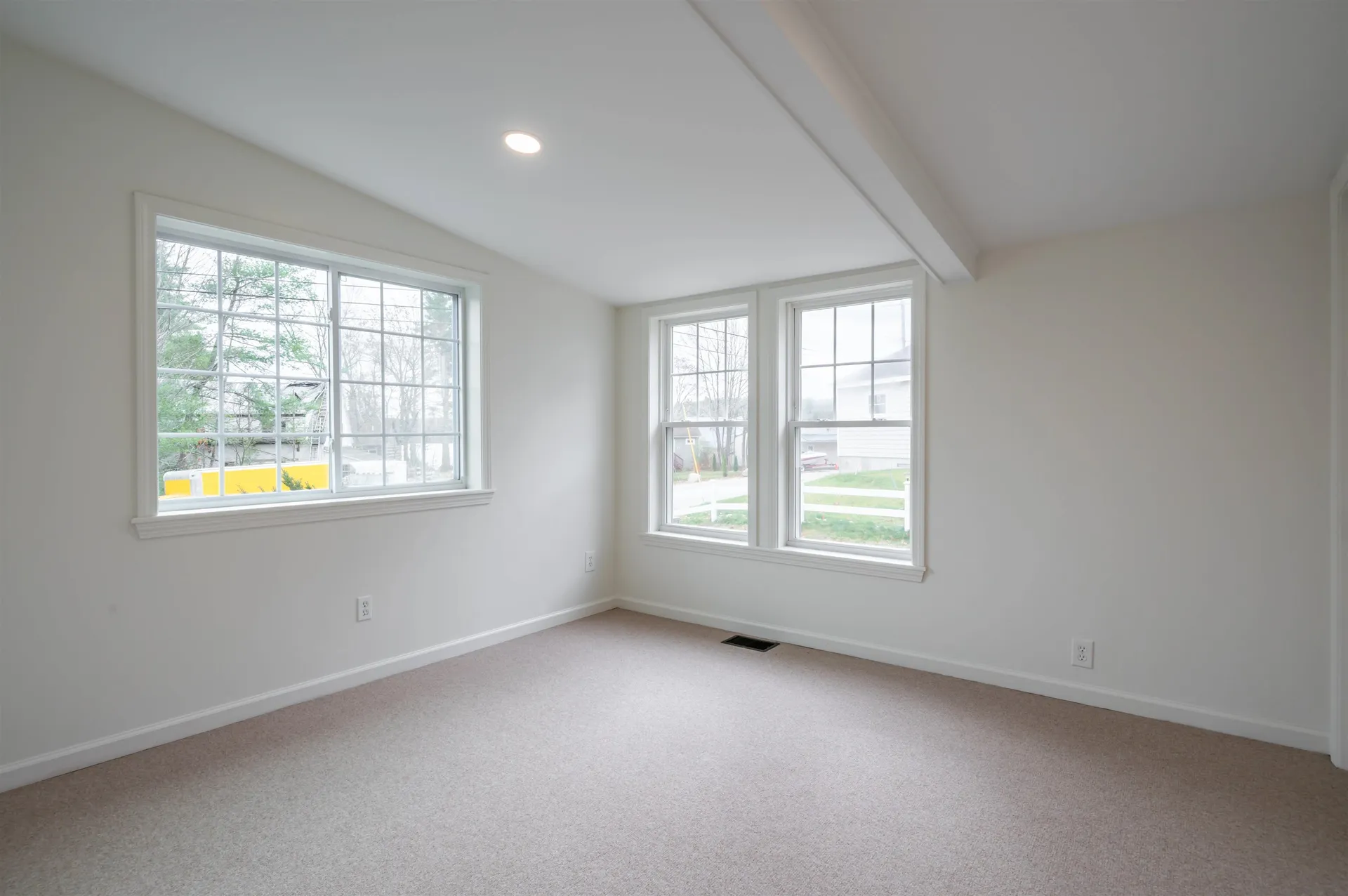 94 Lakeshore Drive Northwood NH 03261