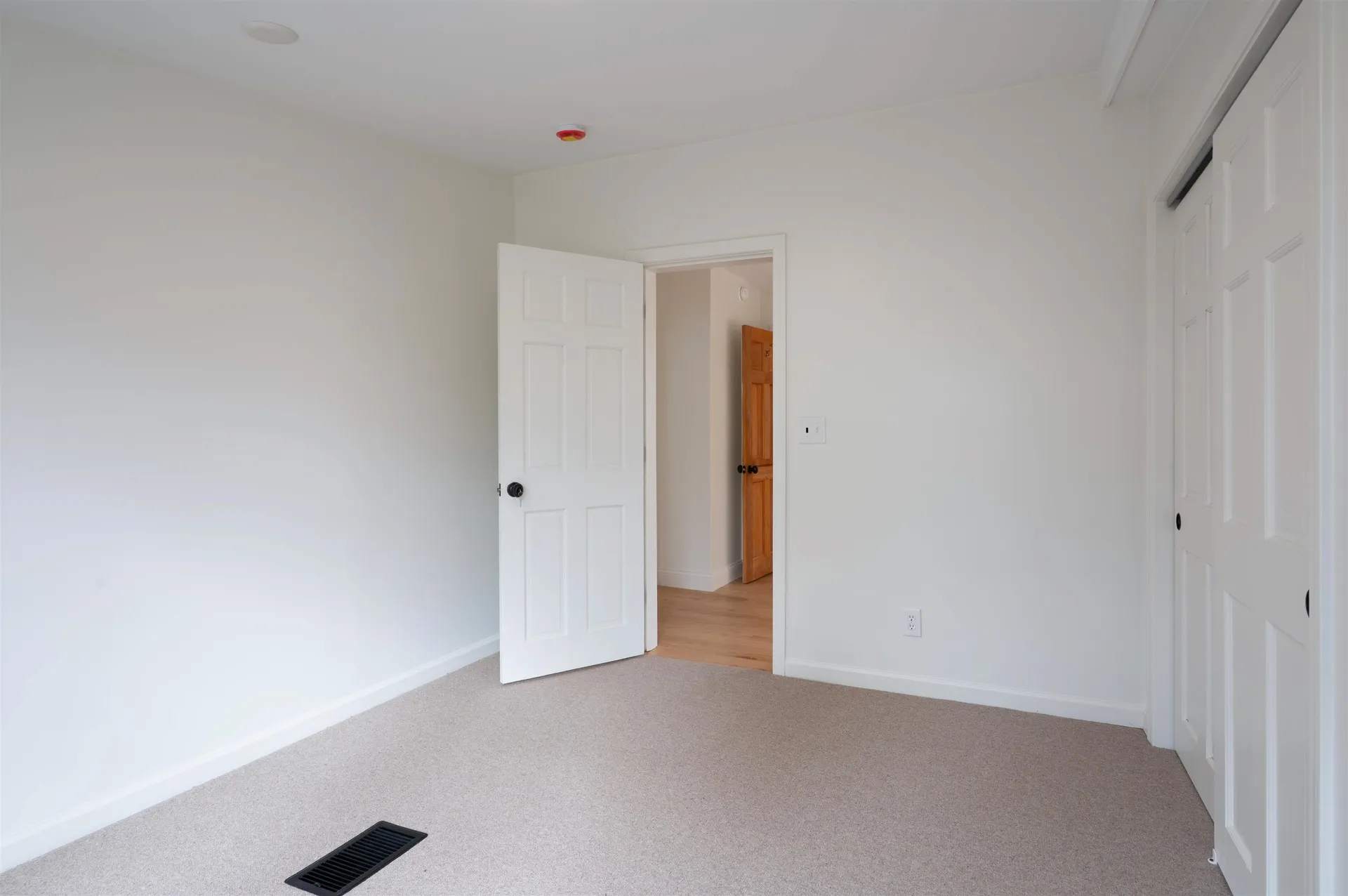 94 Lakeshore Drive Northwood NH 03261