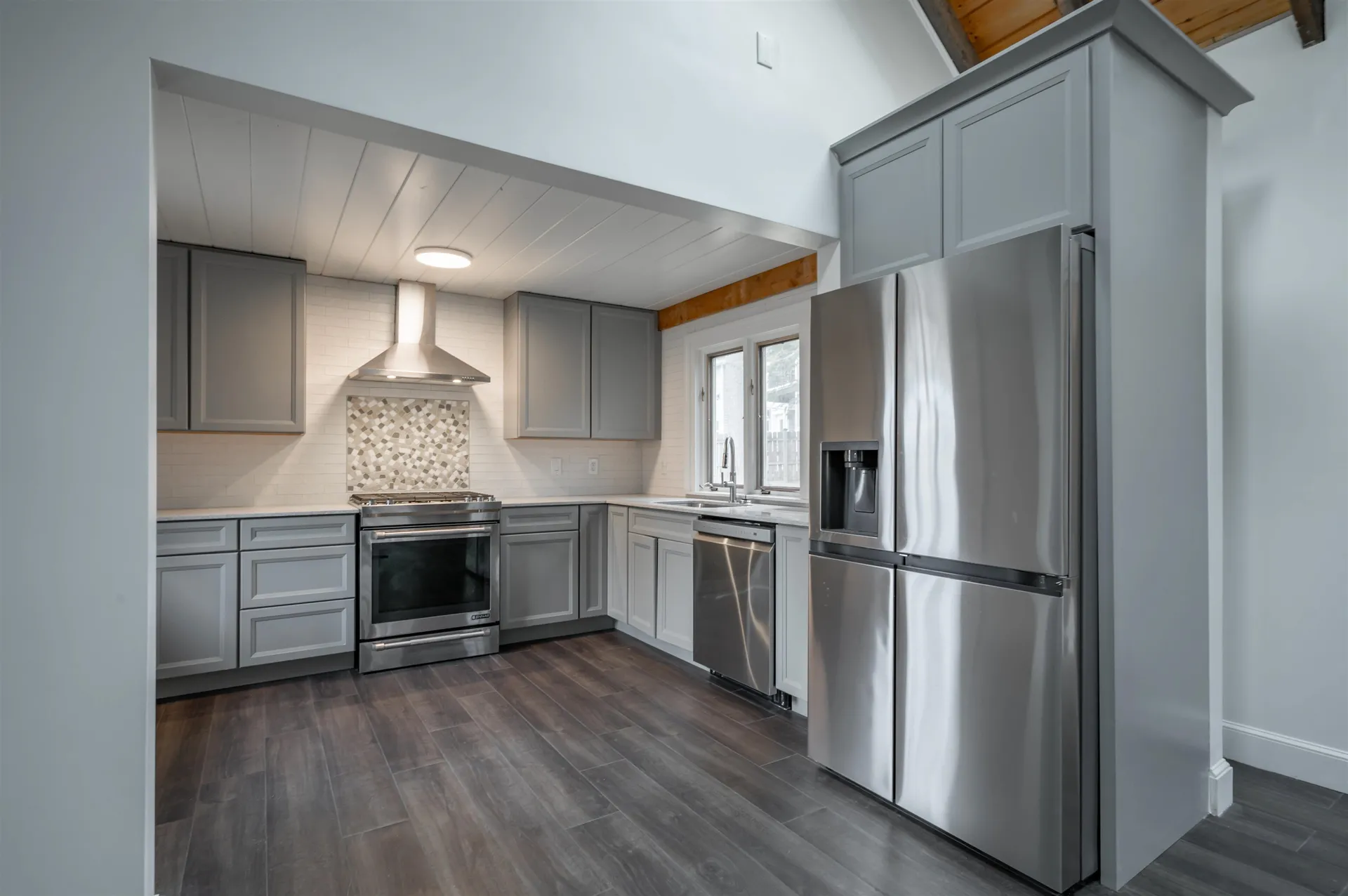 94 Lakeshore Drive Northwood NH 03261