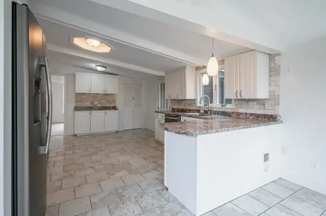 94 Lakeshore Drive Northwood NH 03261