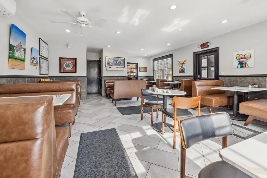 4697 Main Street Manchester VT 05255