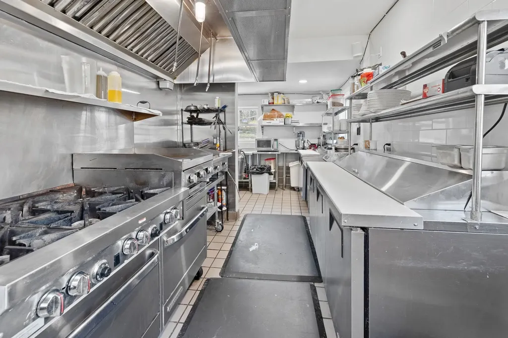 4697 Main Street Manchester VT 05255