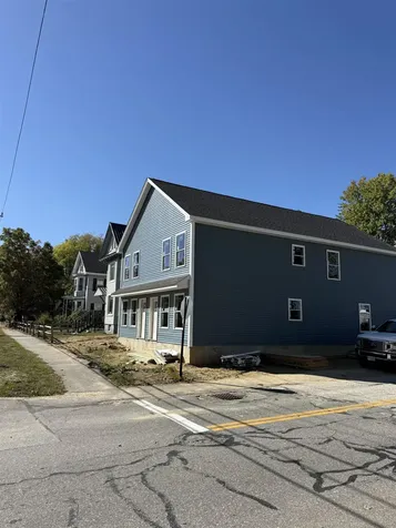 51 Academy Street Laconia NH 03246-3607