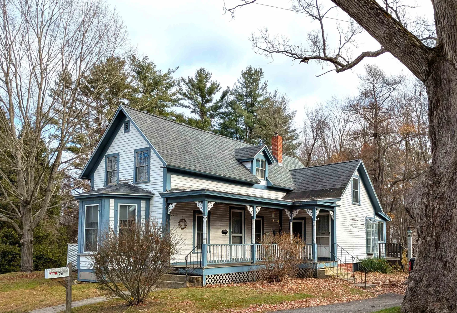26 Oak Street Milford NH 03055