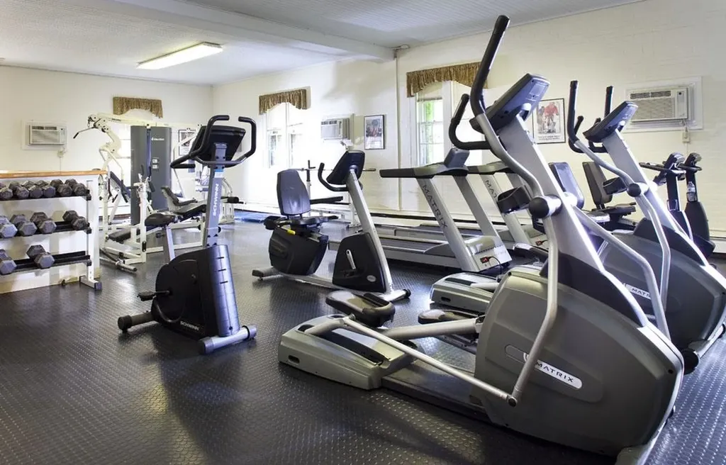 106 West River Drive Manchester NH 03104