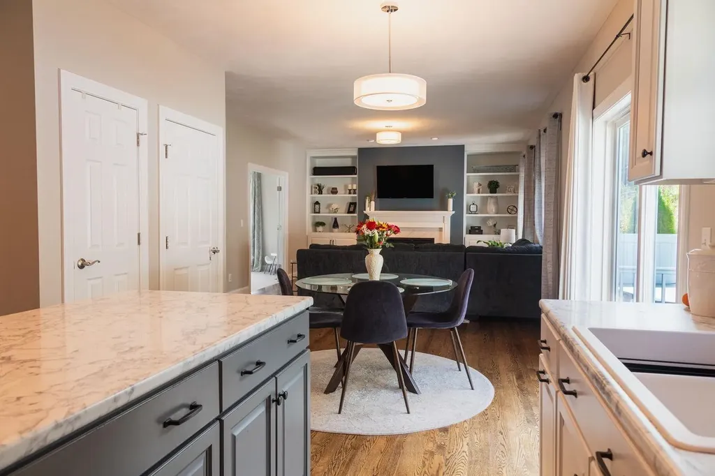 135 Brookview Drive Hooksett NH 03106