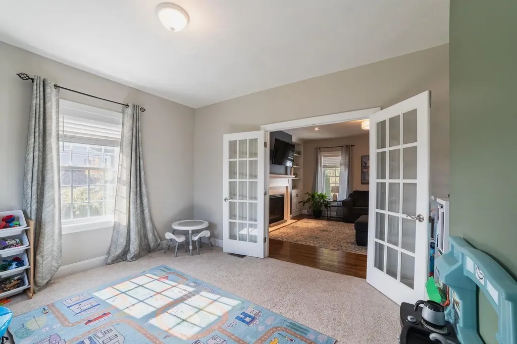 135 Brookview Drive Hooksett NH 03106