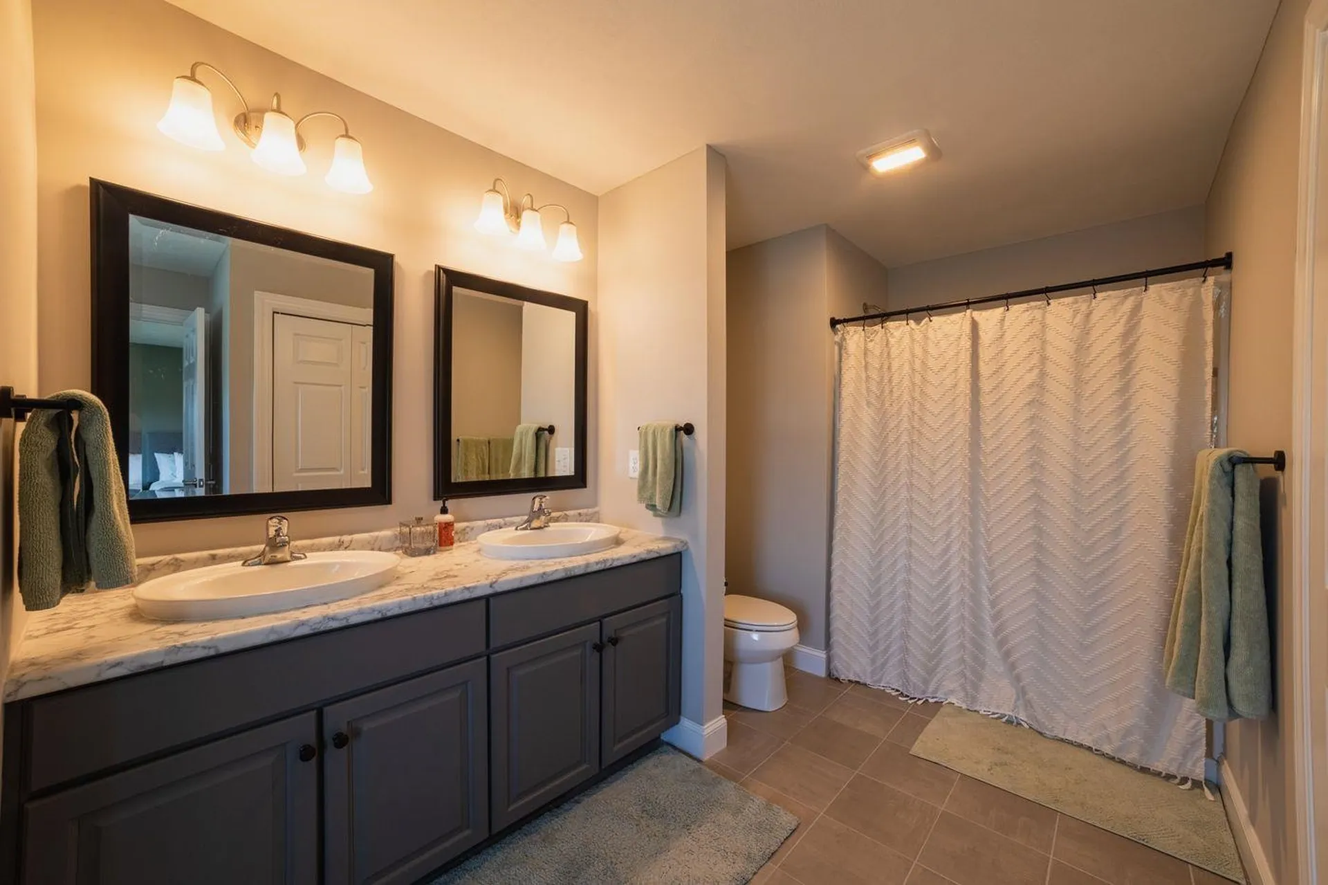 135 Brookview Drive Hooksett NH 03106