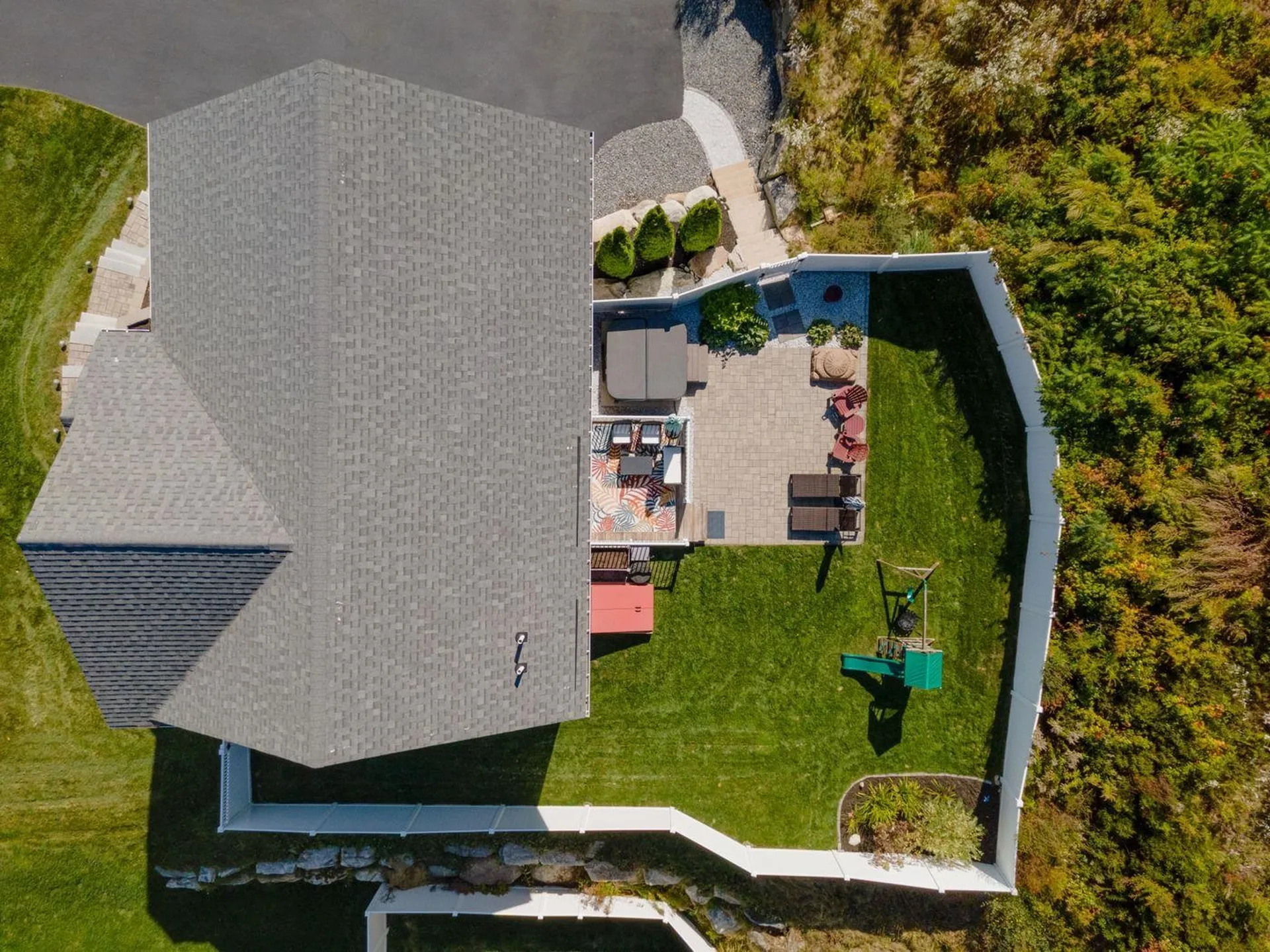 135 Brookview Drive Hooksett NH 03106