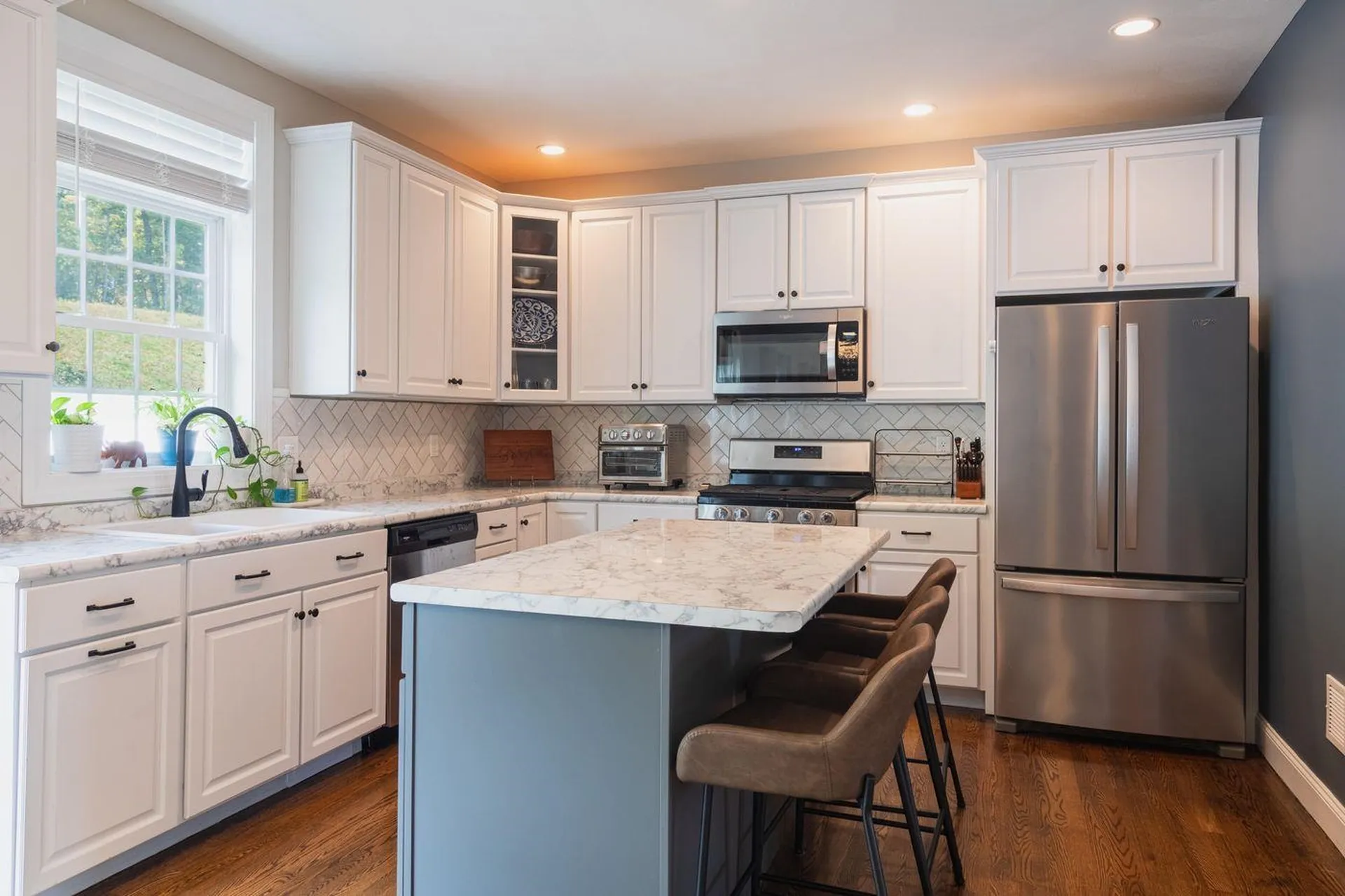 135 Brookview Drive Hooksett NH 03106