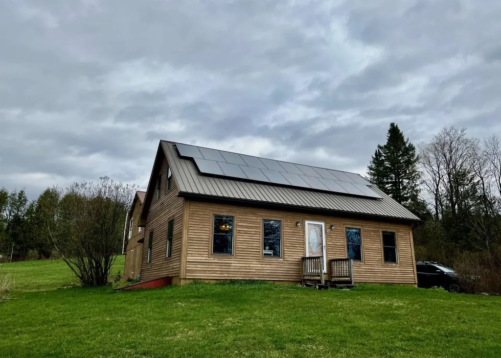 199 Hardwick Farms Road Hardwick VT 05836-9763