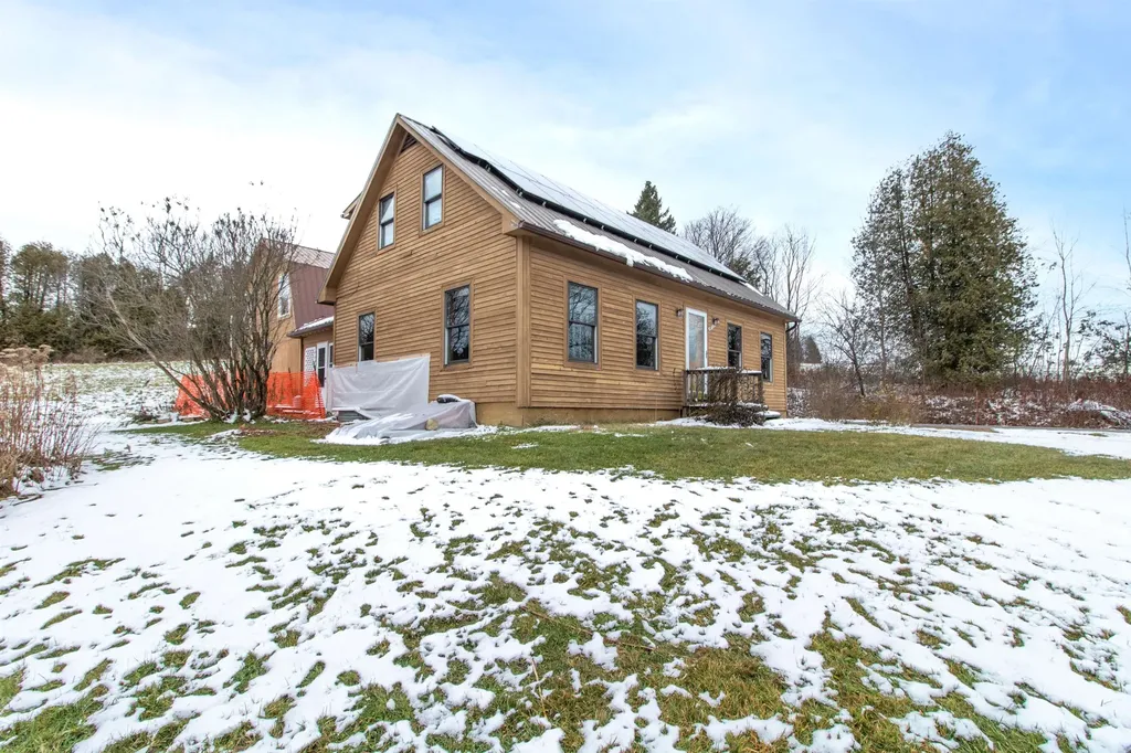 199 Hardwick Farms Road Hardwick VT 05836-9763