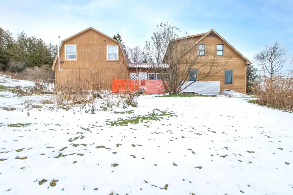 199 Hardwick Farms Road Hardwick VT 05836-9763