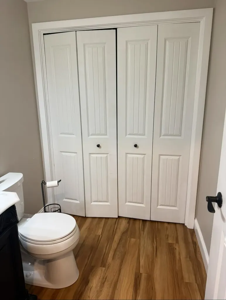 5 Tsienneto Road Derry NH 03038